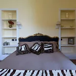 Ortensia Villa Laglio
